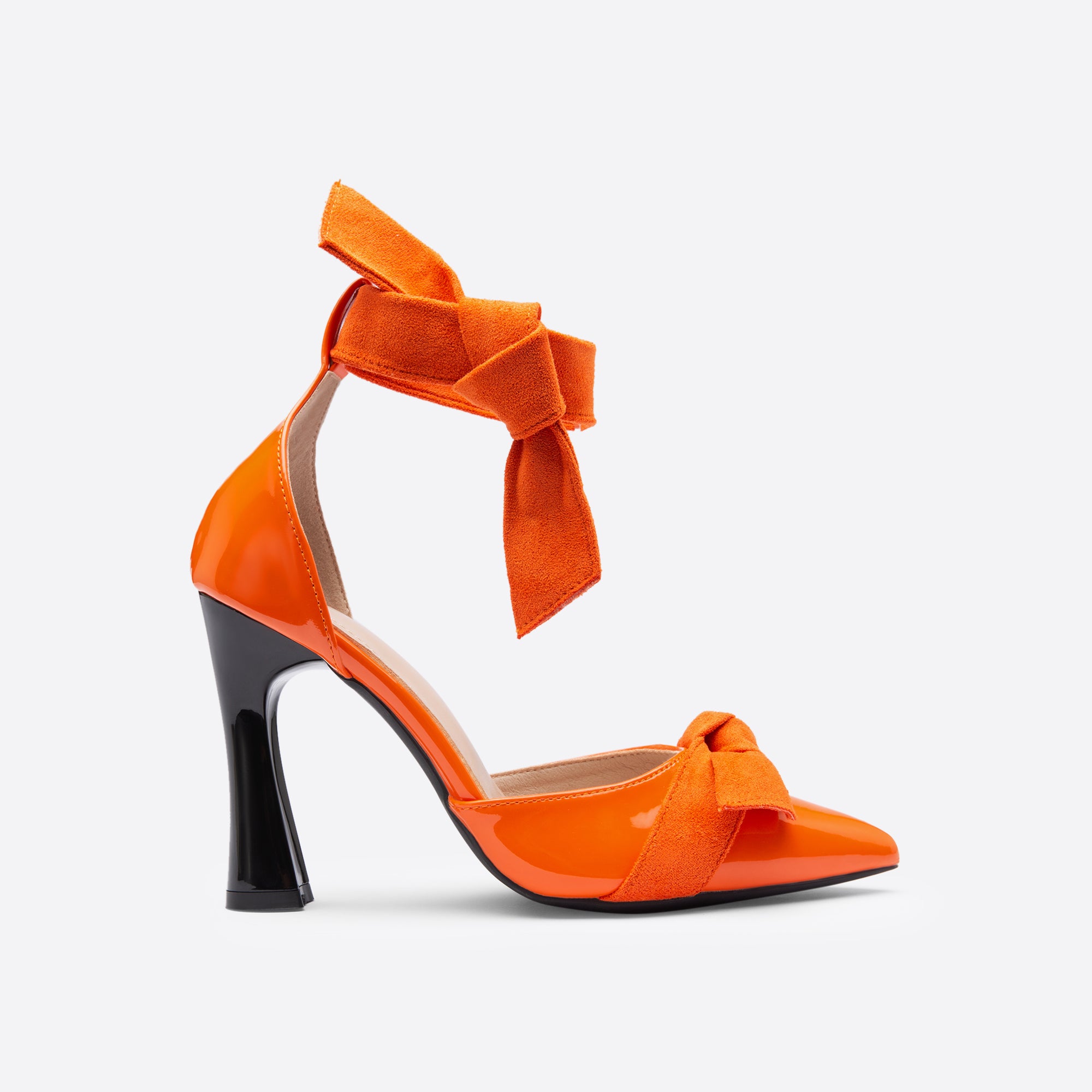 Spitze flache Stilettos