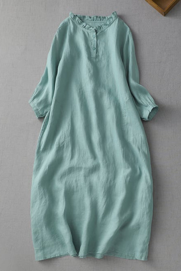 Dünnes A-Linien-Kleid mit seitlichem Pilzkragen und 3/4-Ärmeln