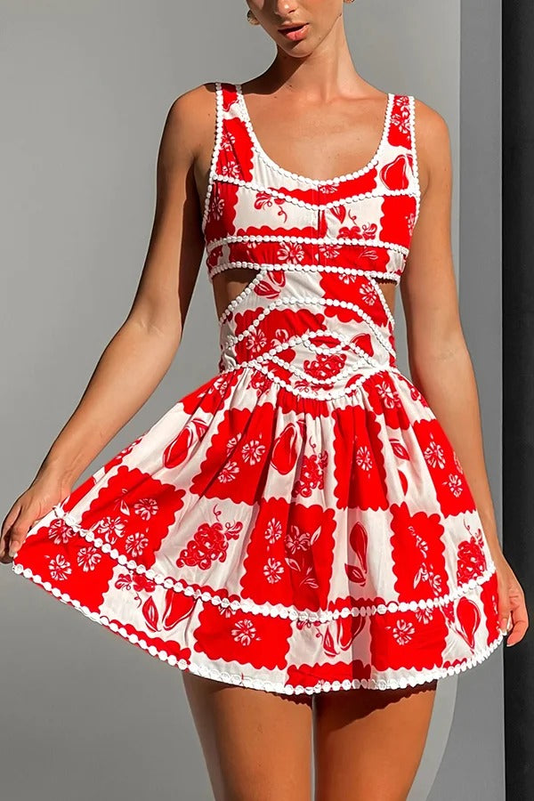 Minikleid mit Rundhalsausschnitt und Zickzack-Besatz in Urlaubsfarben