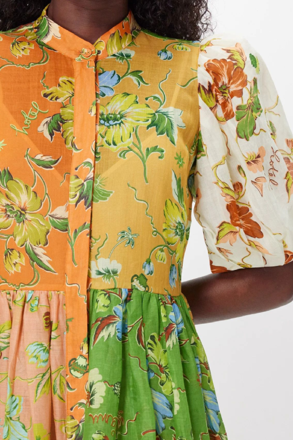 Midikleid aus Baumwolle und Leinen mit Blumendruck und Puffärmeln