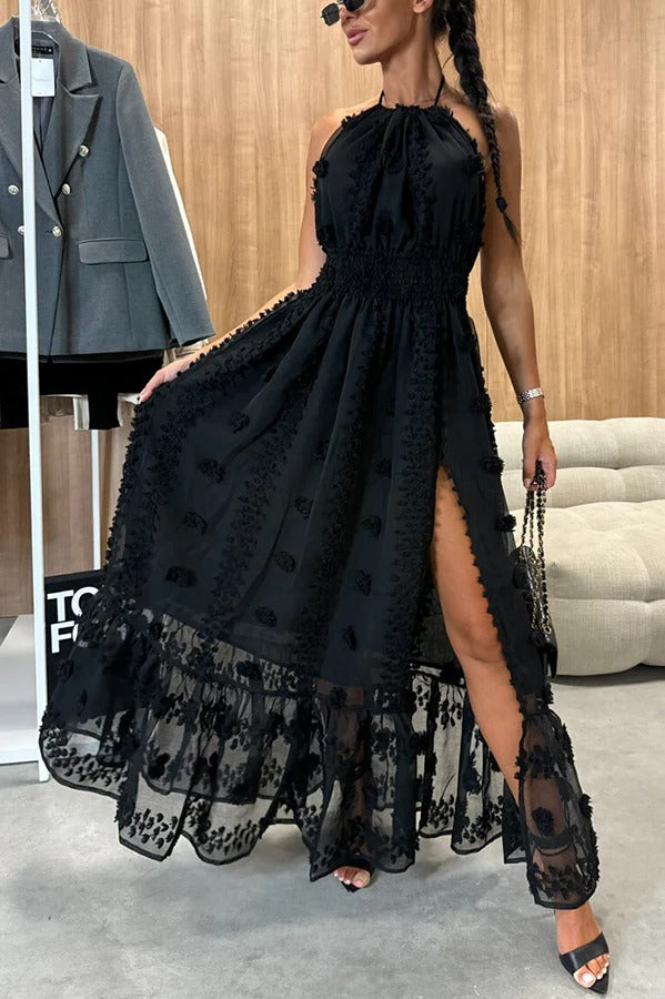 Gloria Maxikleid mit Blumenstickerei, elastischer Taille, Neckholder, rückenfreiem Schlitz