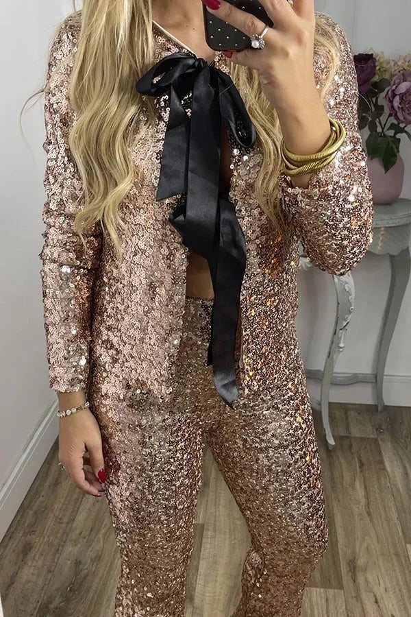 Veste à manches longues en satin avec nœud et sequins Holiday Cheer
