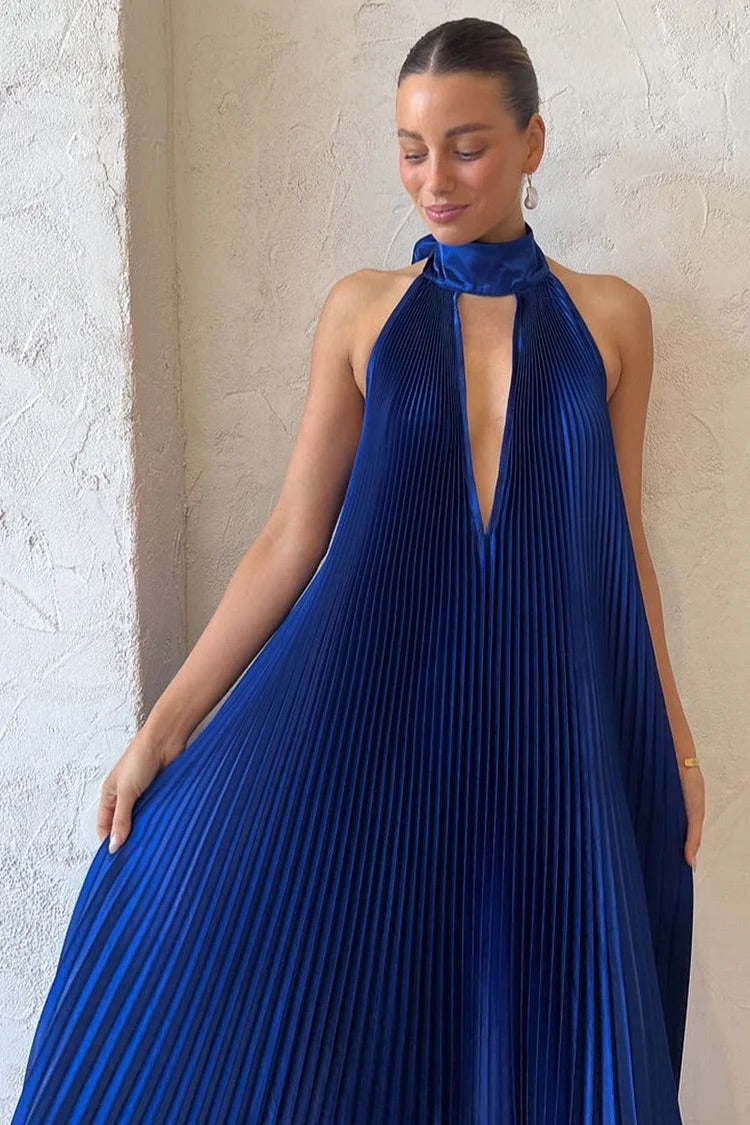 Neckholder-Maxikleider mit Cut-out-Ausschnitt, plissiertem Rücken und asymmetrischem Saum für Hochzeitsgäste