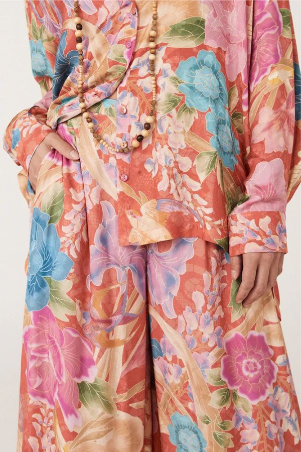 Painter's Garden – Boho-Hose mit Blumenmuster, elastischer Taille und weitem Bein