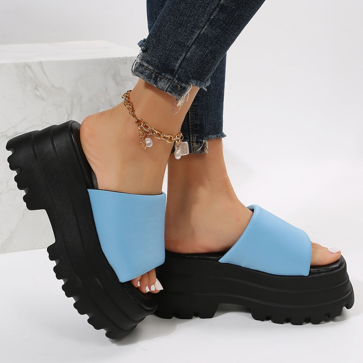 Bequeme Plateau-Sandalen mit Riemen