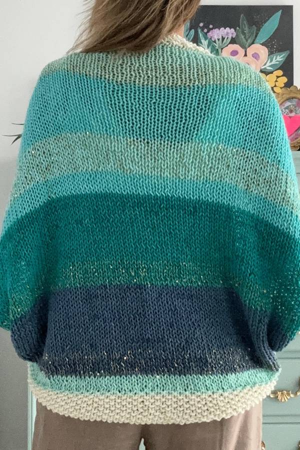 Cardigan en laine coloré à la mode