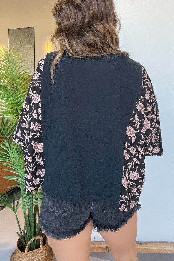 Mix & Match T-Shirt mit schwarzem Blumenmuster (ohne Aufnäher)