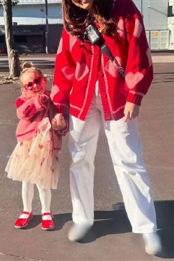 Gemütlicher Freizeitpullover in Herzform