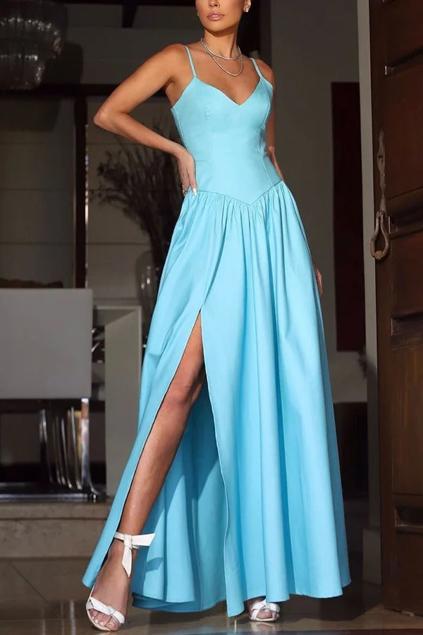 Sofie Midikleid mit gesmoktem Rücken, Taschen und hoher Taille