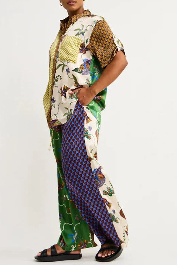 Nia Satin-Hose mit einzigartigem Patchwork-Print, elastischer Taille und Taschen und weitem Bein