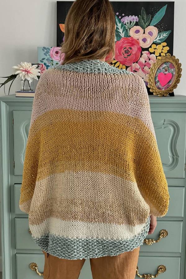 Cardigan en laine coloré à la mode