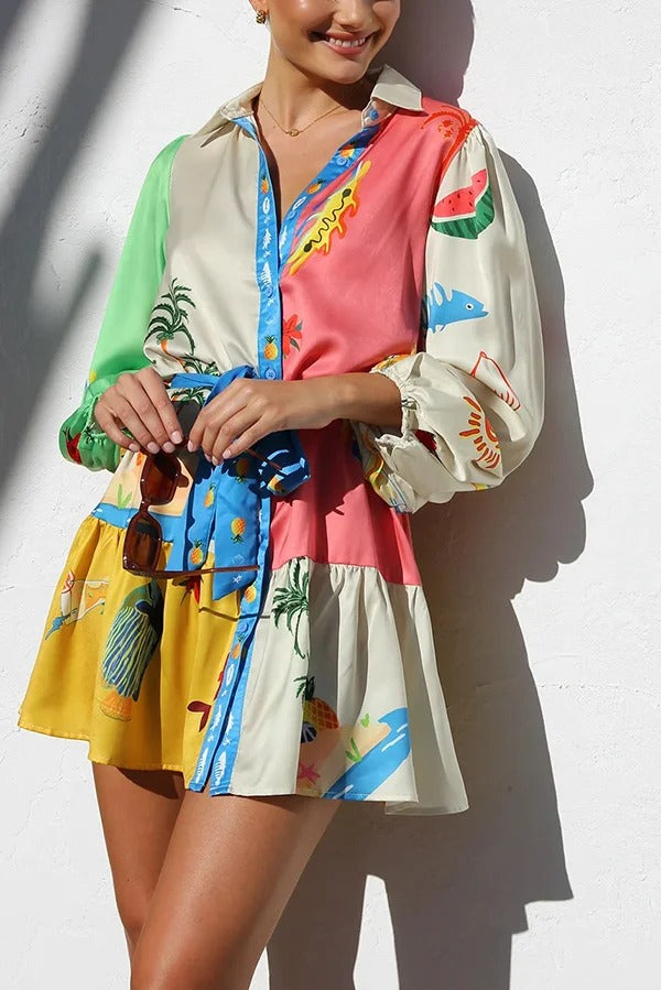 Sommerliches, einzigartiges, bedrucktes Minikleid mit Hemdkragen und Laternenärmeln und Taillenschnürung