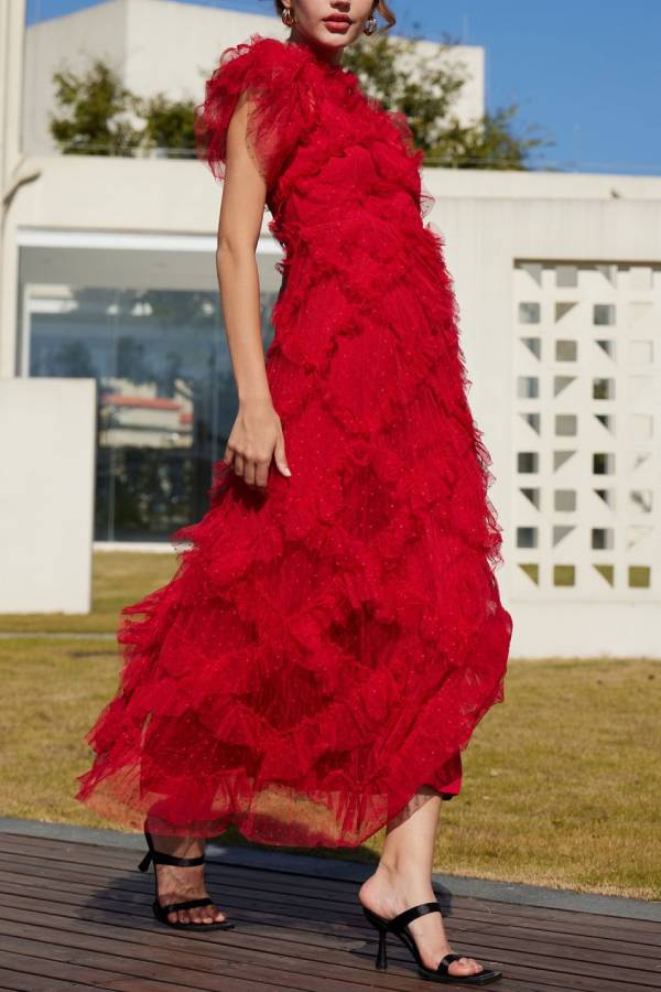 Ärmelloses Kleid mit besticktem A-Linien-Rock und halbem Rollkragen