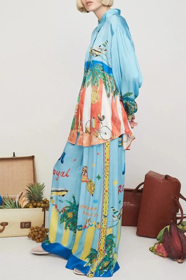 Vacation Flights – Satin-Bluse mit einzigartigem Print und Knopfleiste in Übergröße