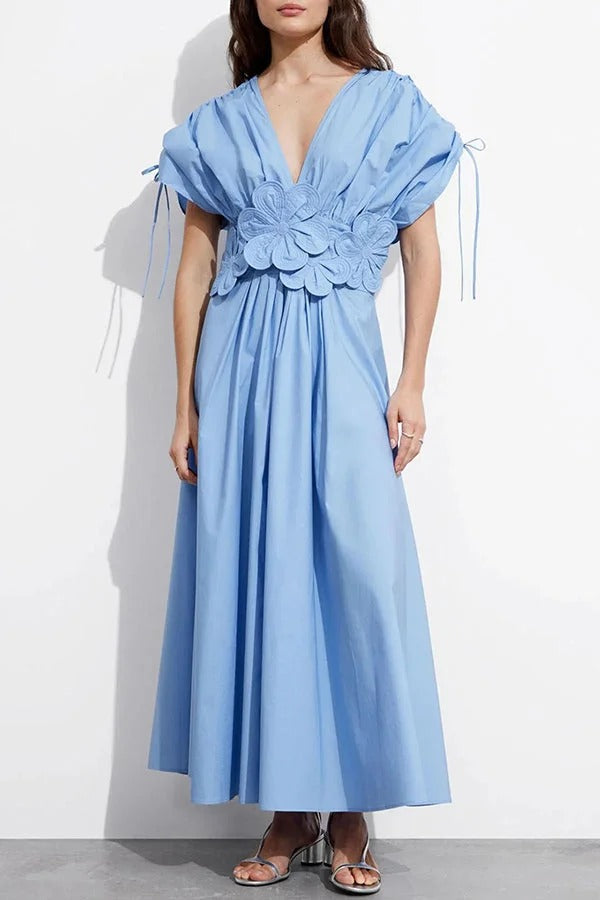 Alma Lockeres Midikleid mit Blumenapplikation, gerüschten weiten Ärmeln und elastischer Taille