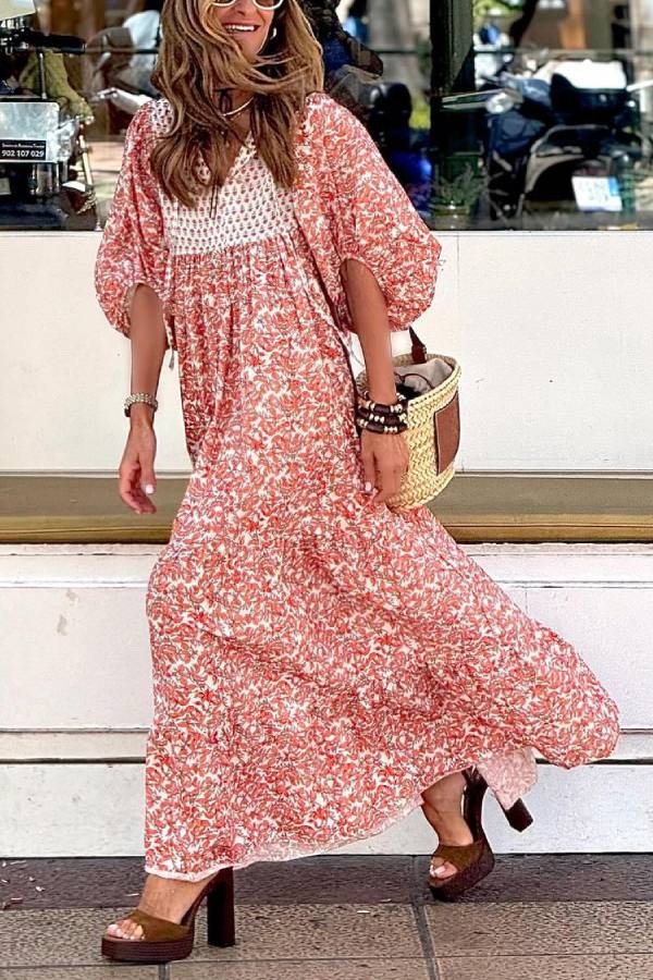 Boheme Lifestyle – Bedrucktes, lockeres Maxikleid mit Puffärmeln