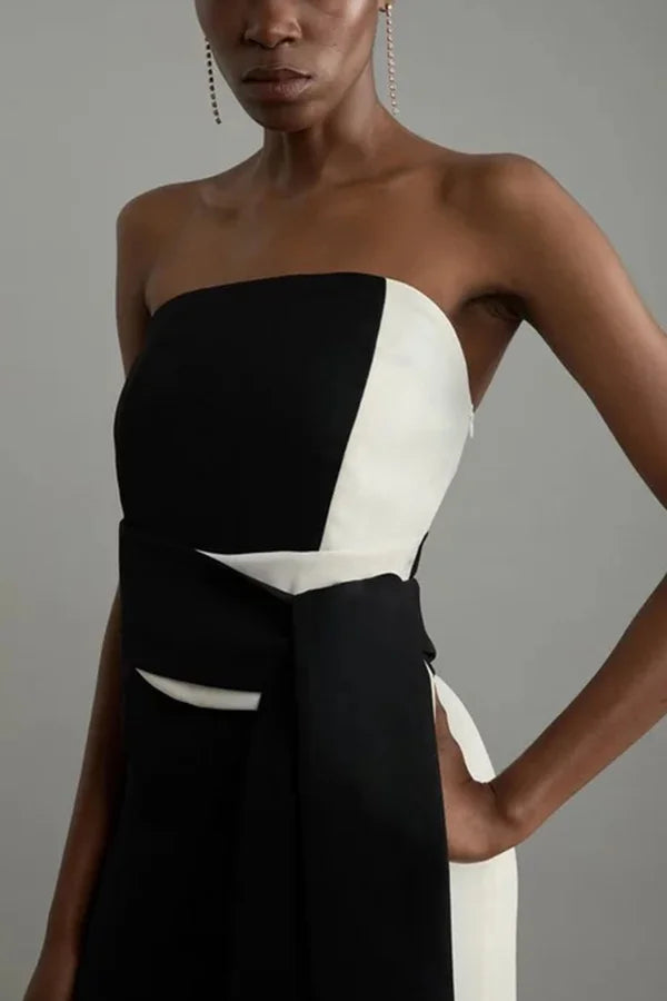 Modischer, formeller Bandeau-Jumpsuit mit weitem Bein und Farbblockdesign