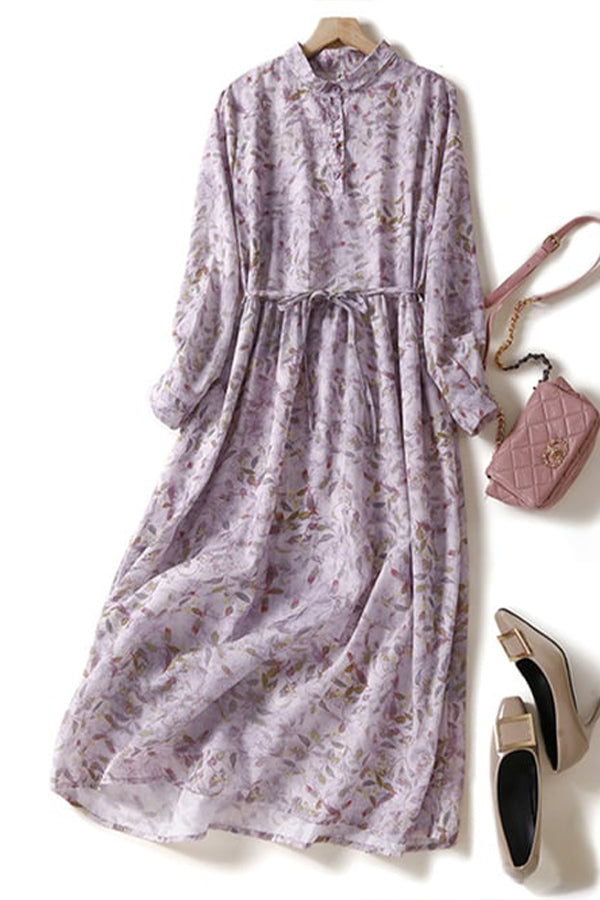 Kleid aus Baumwolle mit Blumenmuster, Krawatte und Revers