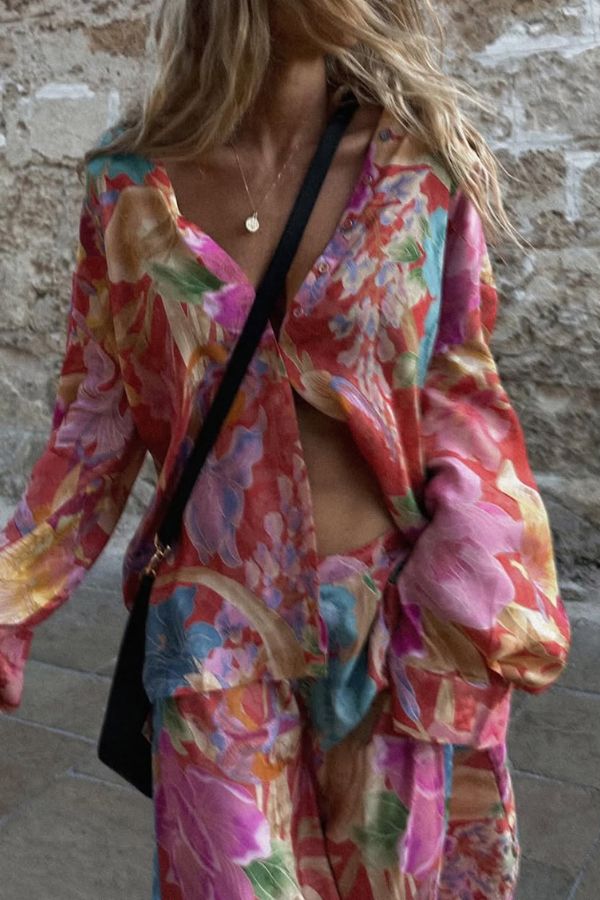 Chemisier décontracté à manches longues et boutons à imprimé floral bohème de Painter's Garden