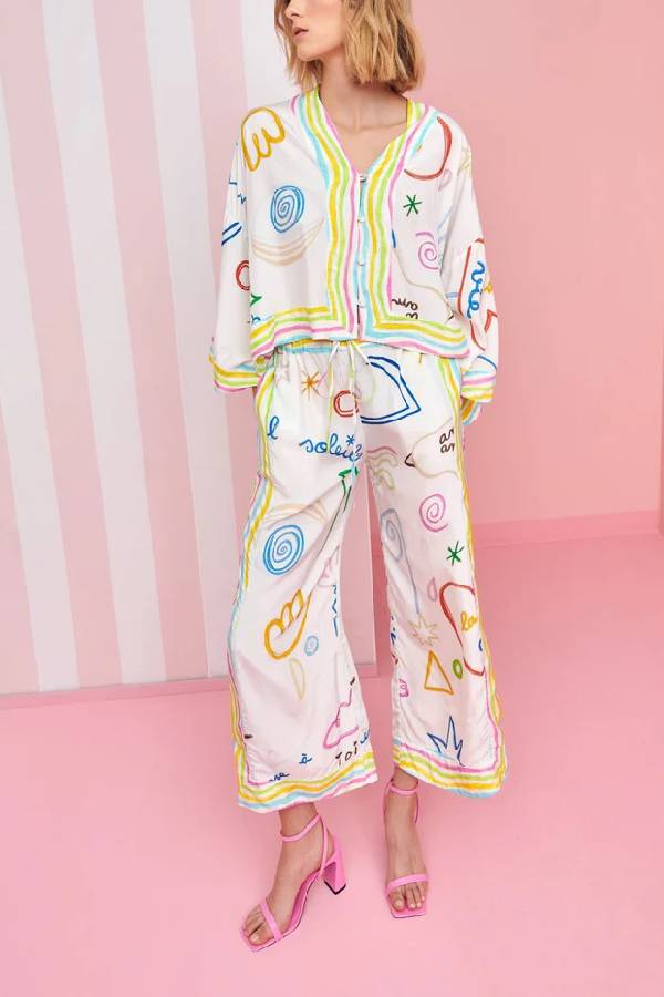 Modisches zweiteiliges Set mit Nebel-Print