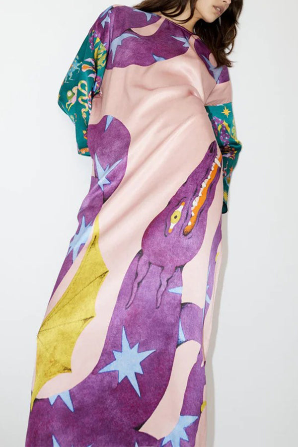 KÜNSTLERISCHES NATUR-SATIN-MAXIKLEID MIT EINZIGARTIGEM DRUCK, KONTRASTSCHLITZ UND ENTSPANNTEM URLAUB