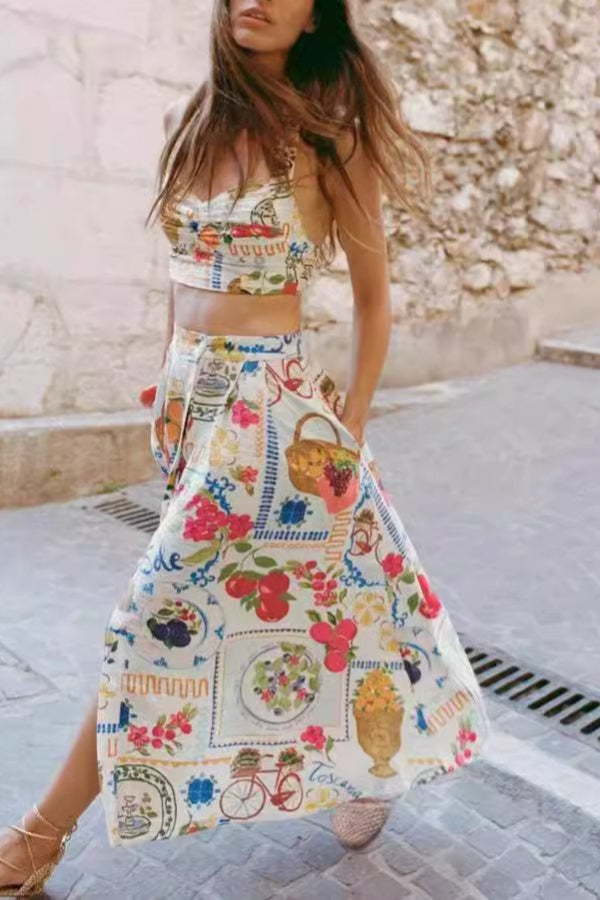 Modisches Freizeitweste-Midikleid mit Hosenträgern und personalisiertem Aufdruck