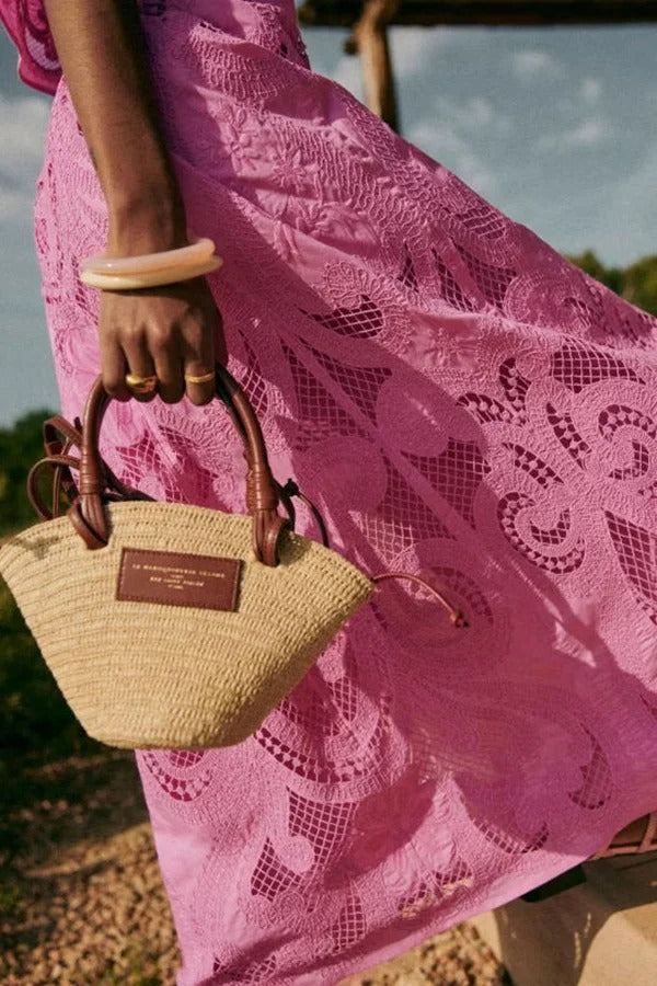 Sehen Sie umwerfend aus: Maxirock mit Cut-outs, Stickerei und Spitze, hohem Bund und Schlitz