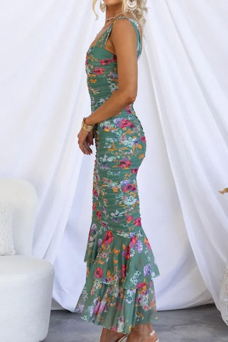 Styled To Perfection – Maxikleid mit floralem Rüschenbesatz und Netzstoffüberzug und Rüschensaum