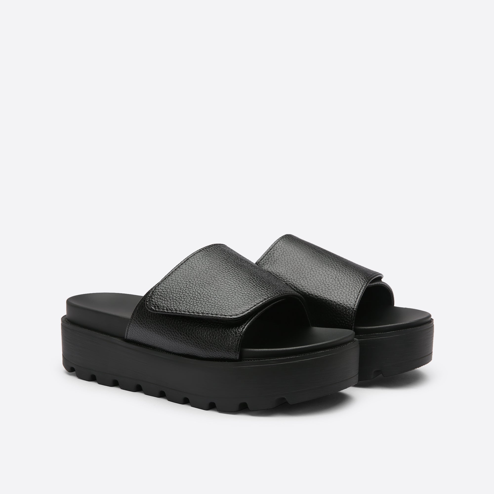 Lässige Plateau-Sandalen mit Klettverschluss