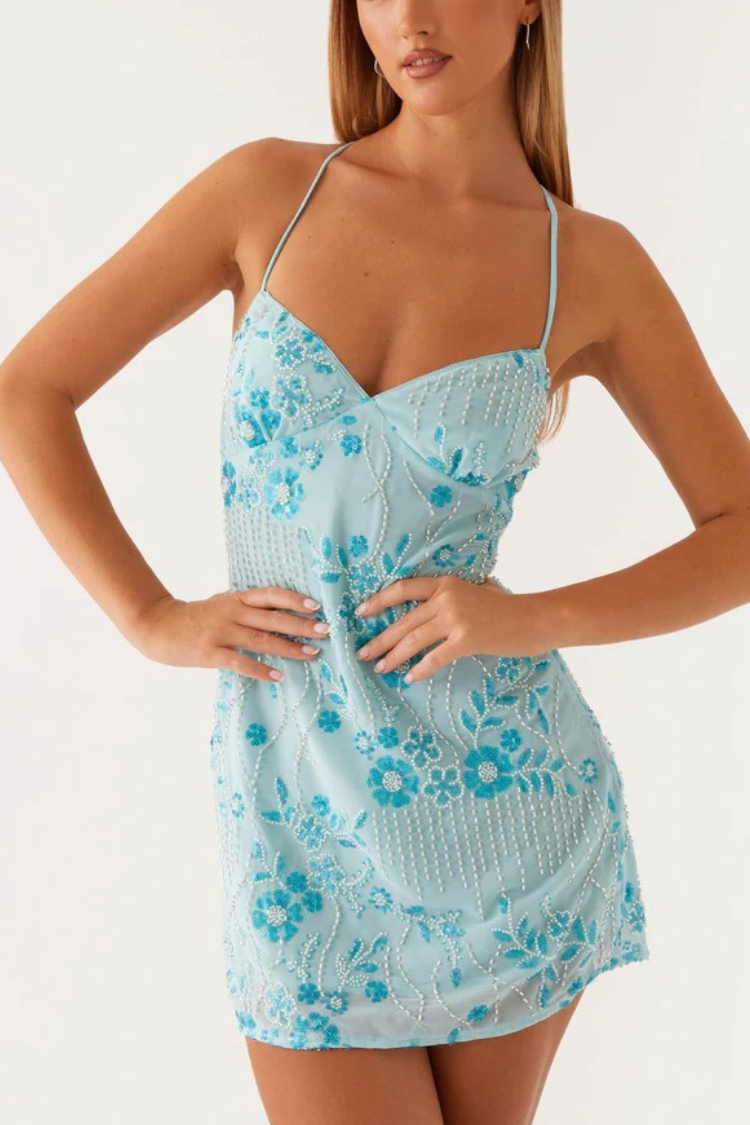 Tolles Camisole-Minikleid mit Pailletten und Perlenbesatz hinten und Schnürung