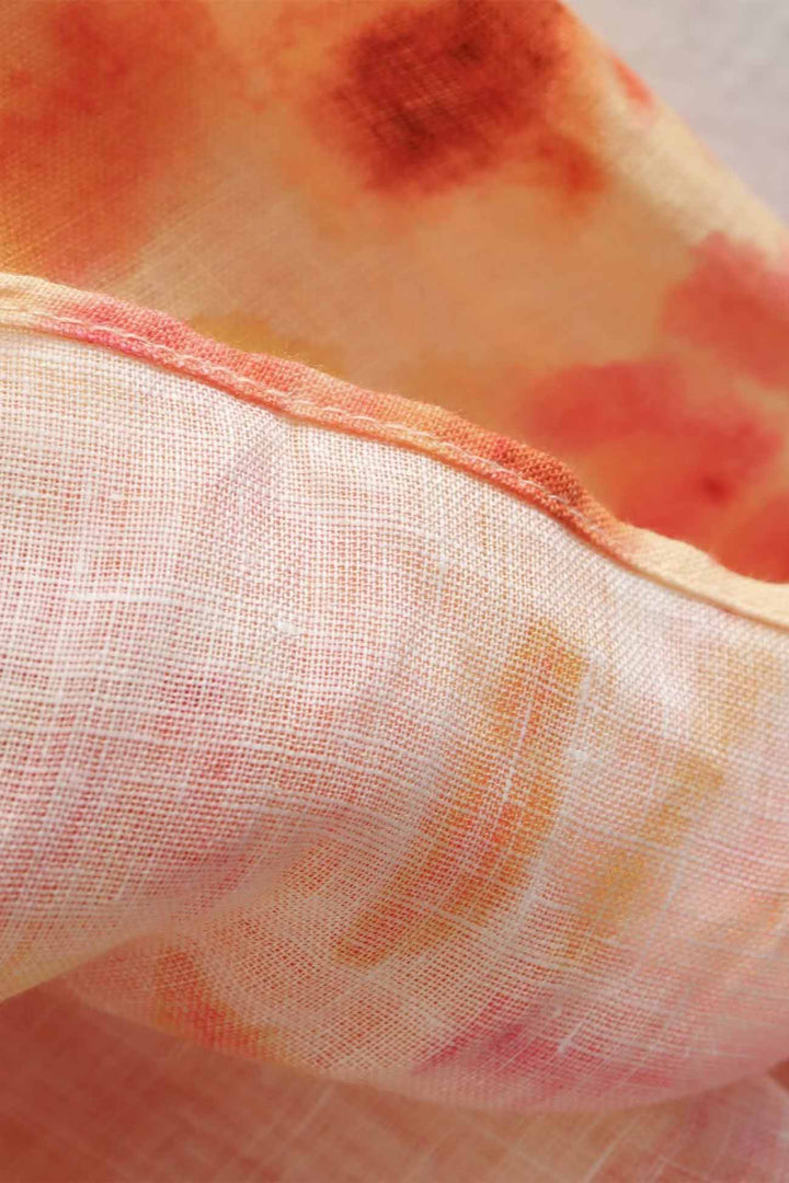 Kleid mit Rüschen, Cut-outs und Blumenmuster