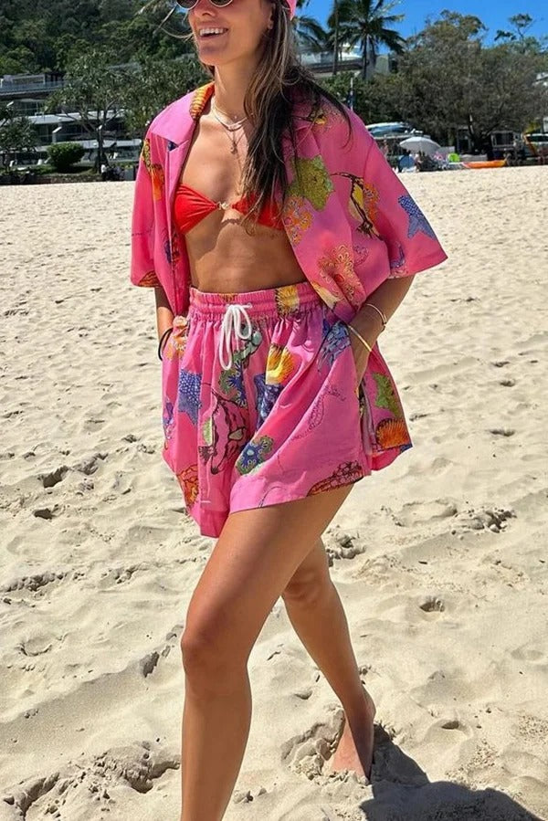 Set aus Hemdoberteil aus Leinenmischung mit buntem Muscheldruck und Shorts mit elastischer Taille und Tasche