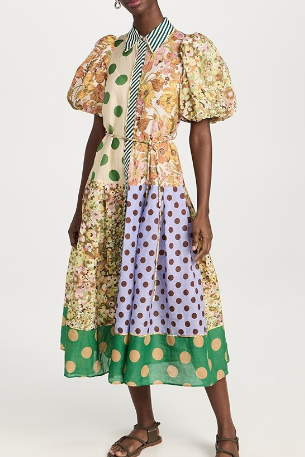 Modisches Swing-Kleid mit bedruckten Puffärmeln und schmaler Passform