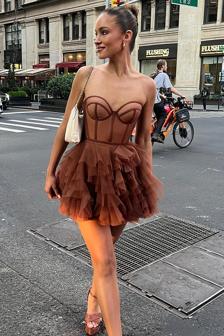Trägerloses Quilt-Korsett-Geburtstagsparty-Tüll-Minikleider-Braun