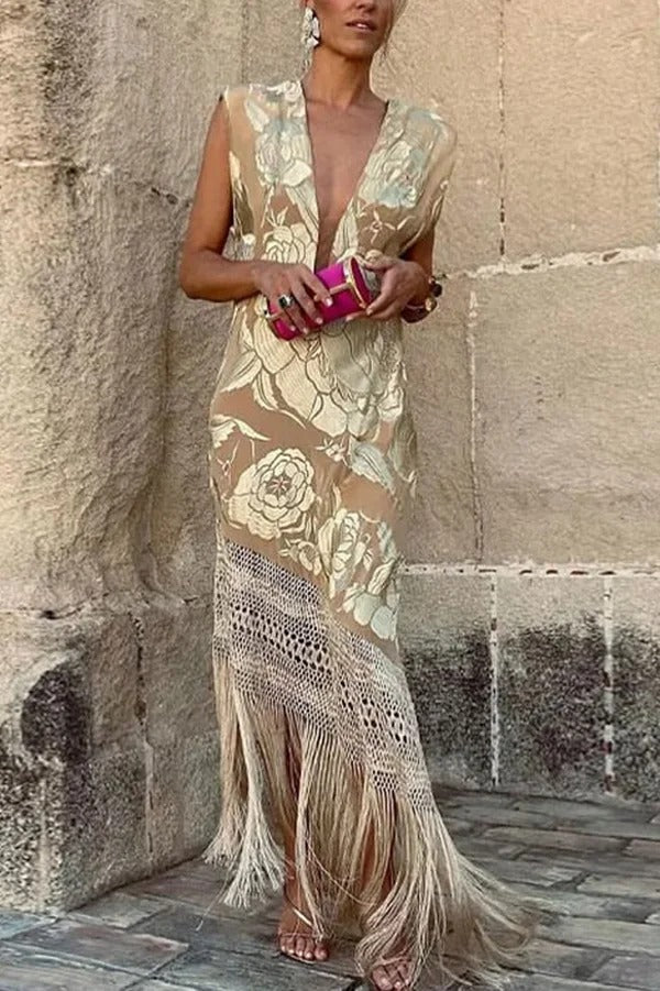 Maxikleid mit Heißprägung, Blumenmuster, V-Ausschnitt, Schnürung und Fransensaum