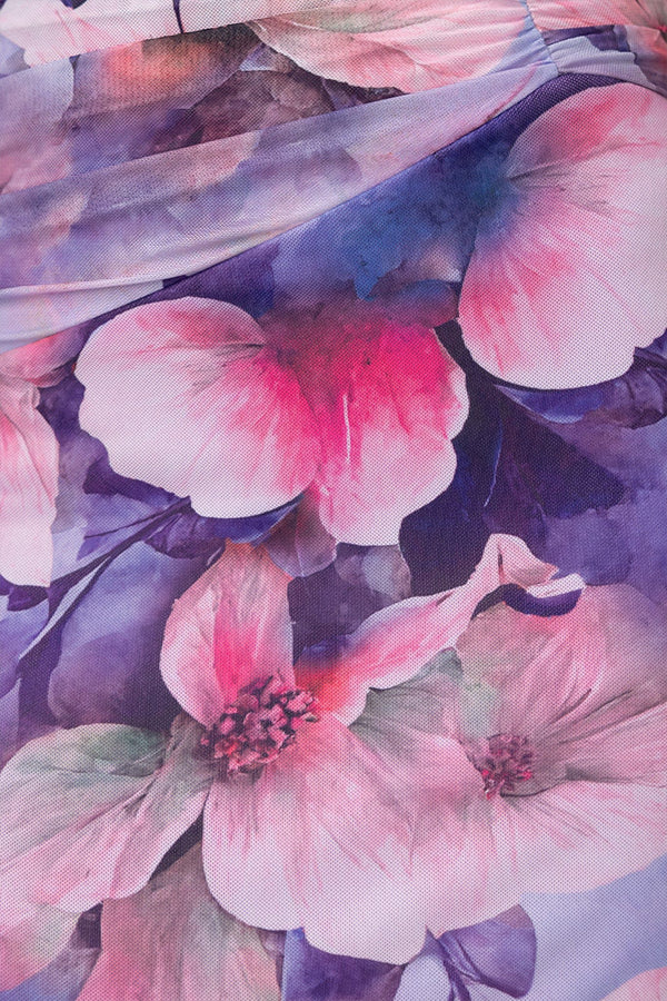 Deja – Einschultriges, gerüschtes Stretch-Maxikleid mit Netzstoff-Overlay und Blumenmuster