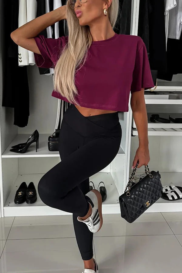 Tayshia – Kurzärmliges, kurzes Stretch-T-Shirt