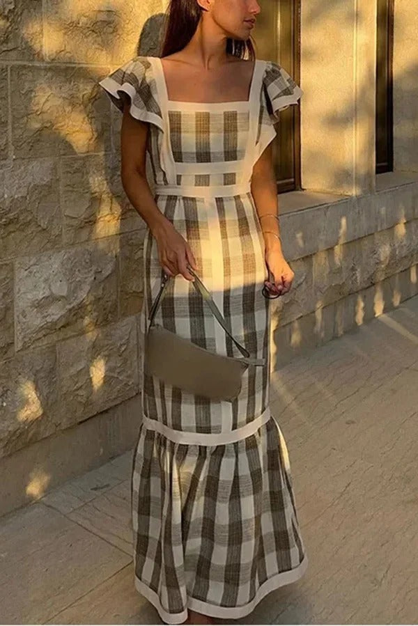 Ärmelloses Maxikleid mit eckigem Ausschnitt und Kontrasteinsätzen