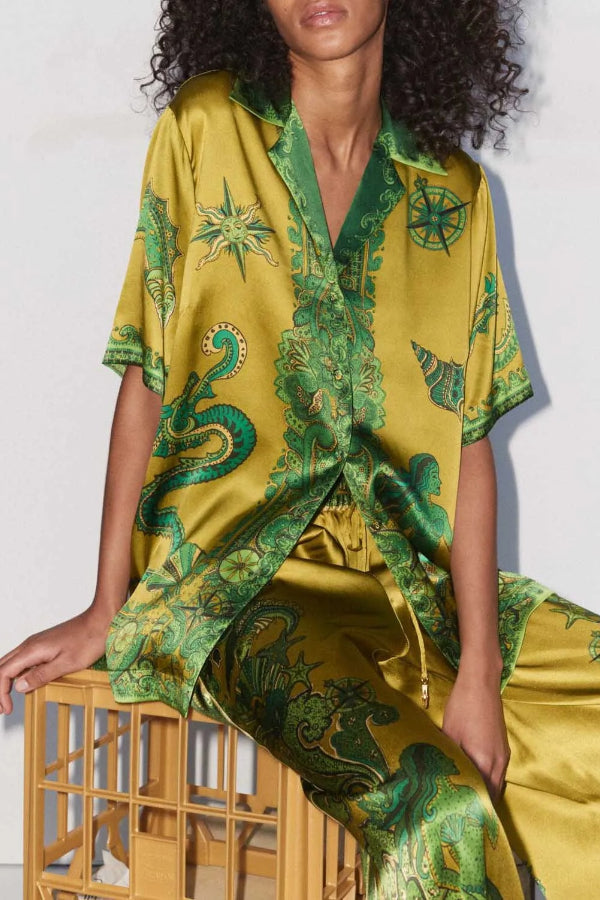 Exquisites Satin-Hemd mit einzigartigem Blumendruck und Knopfleiste