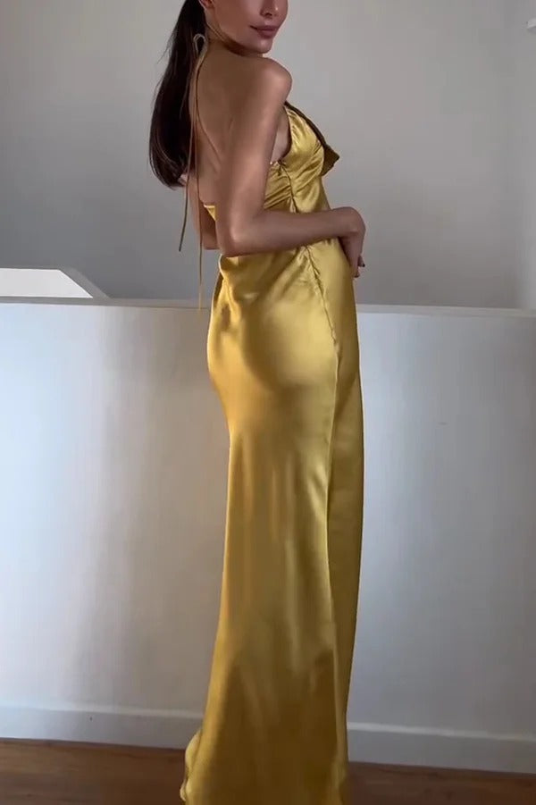 Fashionable Beaded Large Flower Decoration Halter Neck Backless Maxi Dress