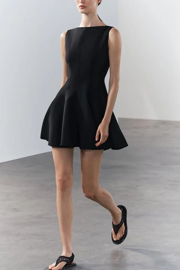 Ultimatives klassisches Swing-Minikleid im Princess-Stil mit weitem Kragen