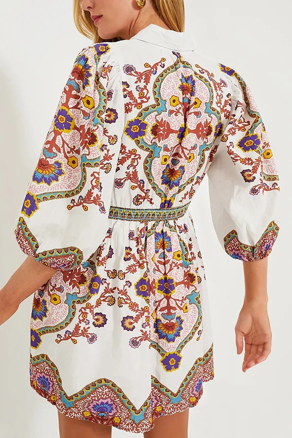 Lustiges und lebendiges Minikleid aus Leinenmischung mit einzigartigem Druck, Puffärmeln und Taschen