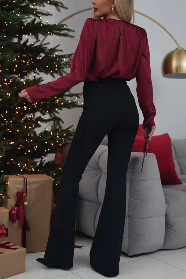 Elegante und flexible Stretch-Schlaghose mit hoher Taille und gerüschter Taille