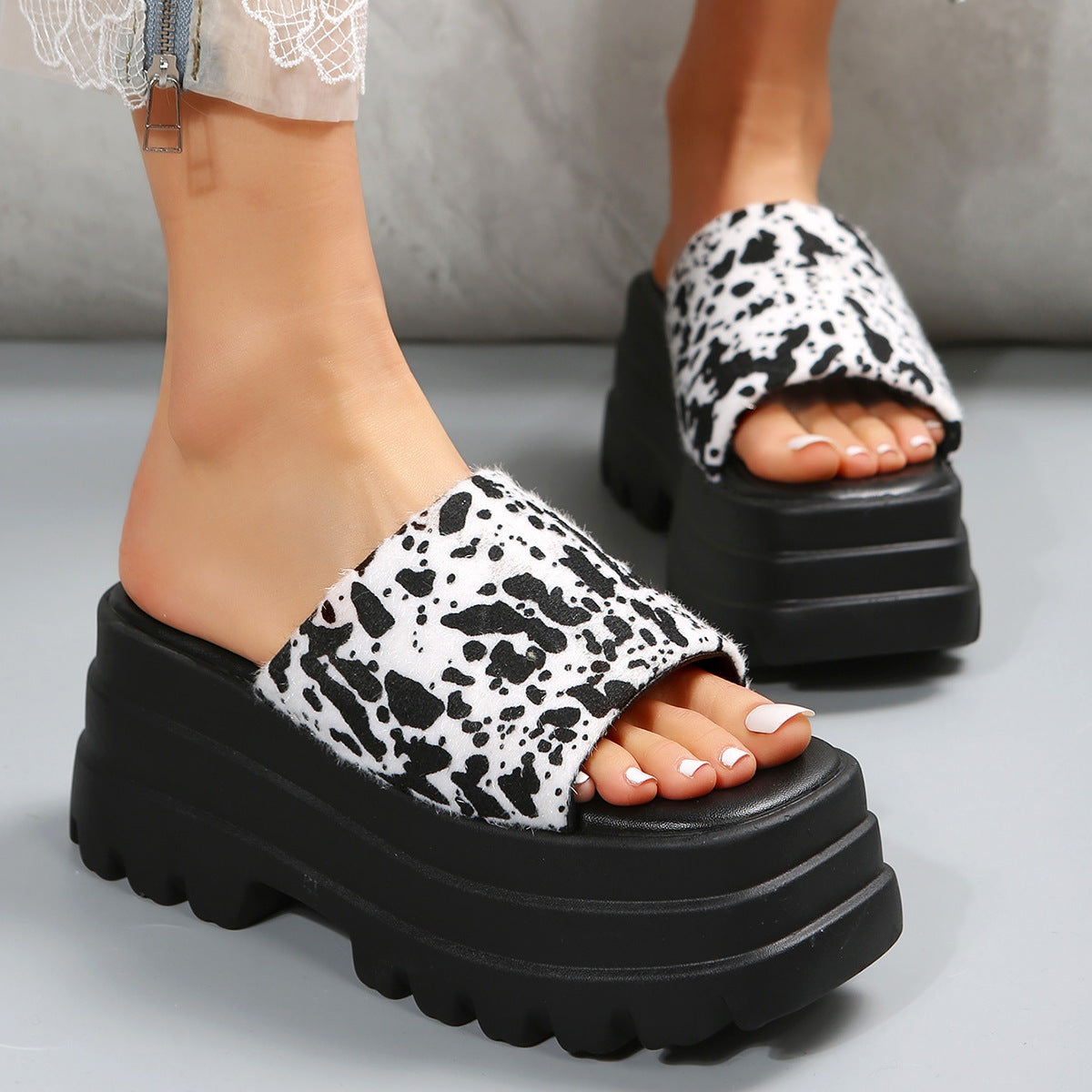 Bequeme Plateau-Sandalen mit Riemen