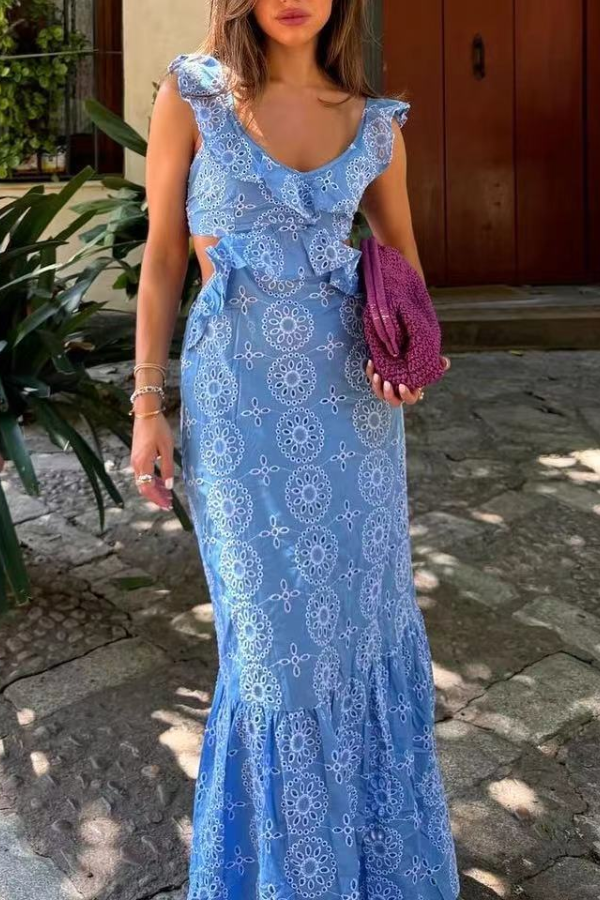 Gestuftes, verziertes Midikleid aus Spitze