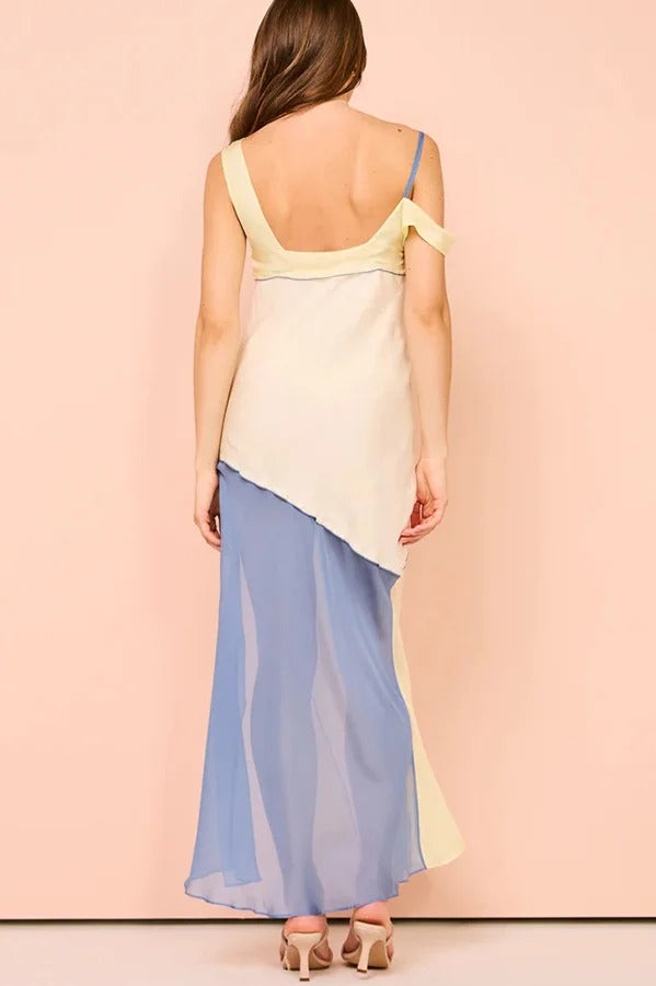 Grace and Effortless – Midikleid mit Chiffonsaum und Farbblockeinsätzen