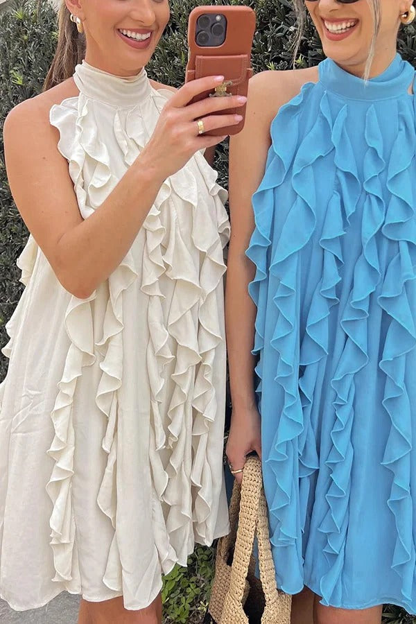 Oh So Sweet – Hochgeschlossenes, plissiertes A-Linien-Minikleid aus Chiffon mit Rüschen