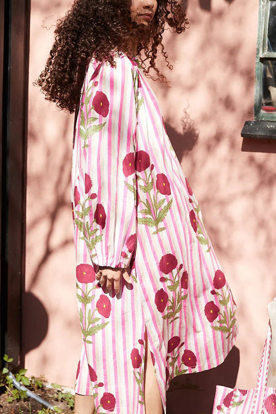 Kaftan-Midikleid aus Leinenmischung mit Blumen- und Streifenmuster, Knopfleiste, Gürtel und Taschen