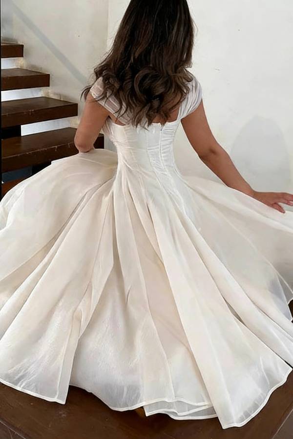 Elegant Sleeveless Waist-cinching Tulle Full-hem Maxi Dress