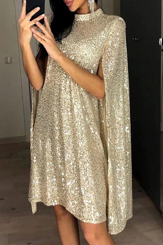 Wine Me and Dine Me – Cape-Kleid mit Pailletten